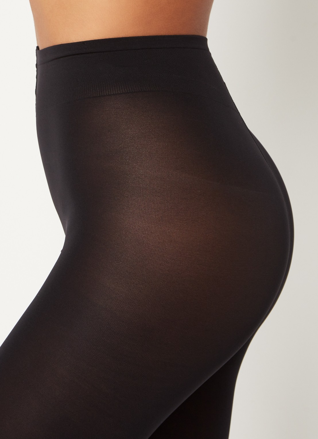 MarcMarcs Panty in 60 denier  - detail 4 zwart