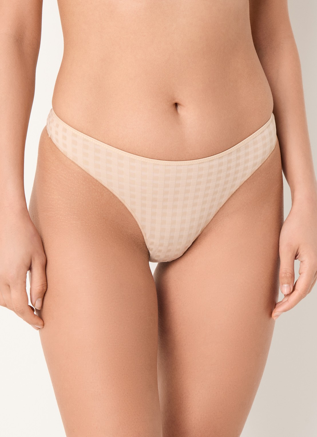 Marie Jo Avero string met ingeweven structuur - detail beige