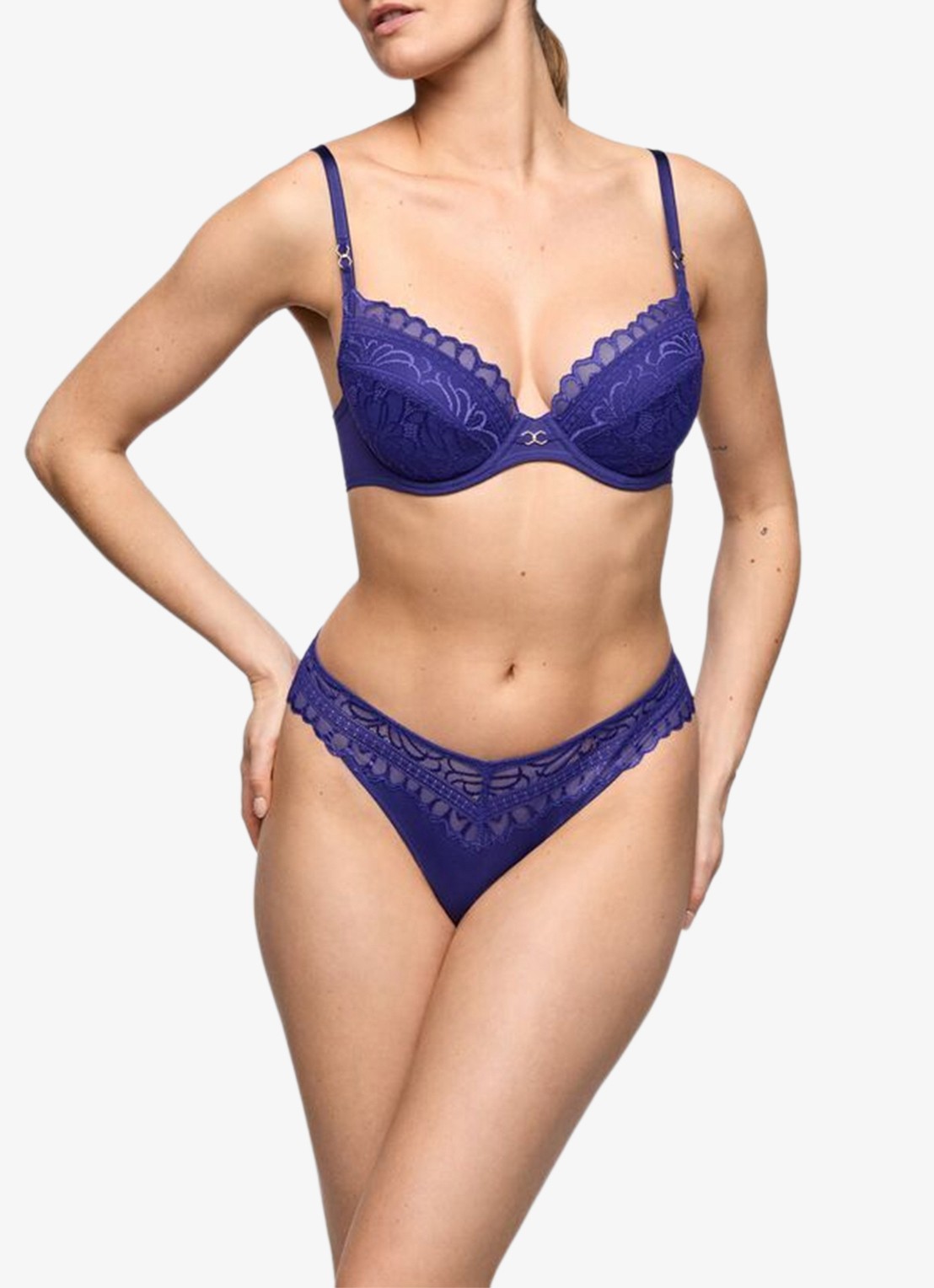Marie Jo Cerina string met kant - voorkant 2 donkerblauw