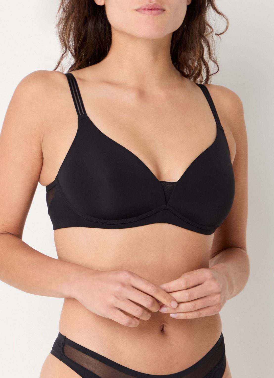 Marie Jo Louie voorgevormde bh met mesh - detail zwart