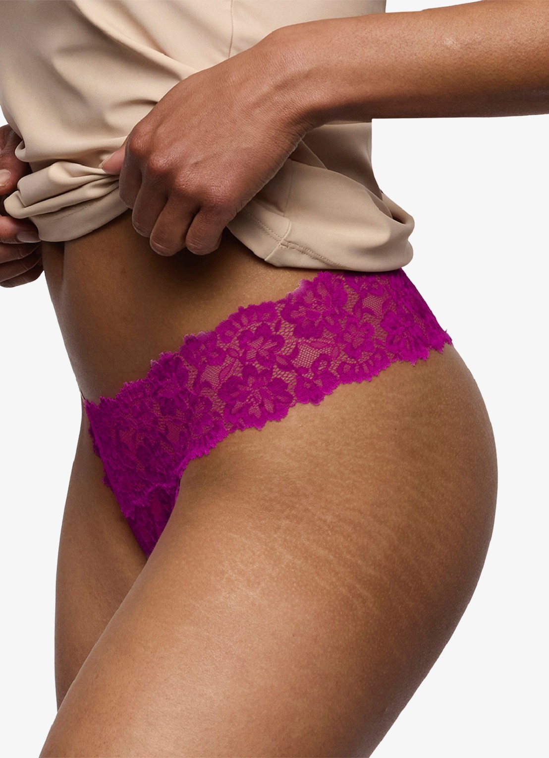 Marie Jo Soft Studio string van kant - detail 3 fuchsia