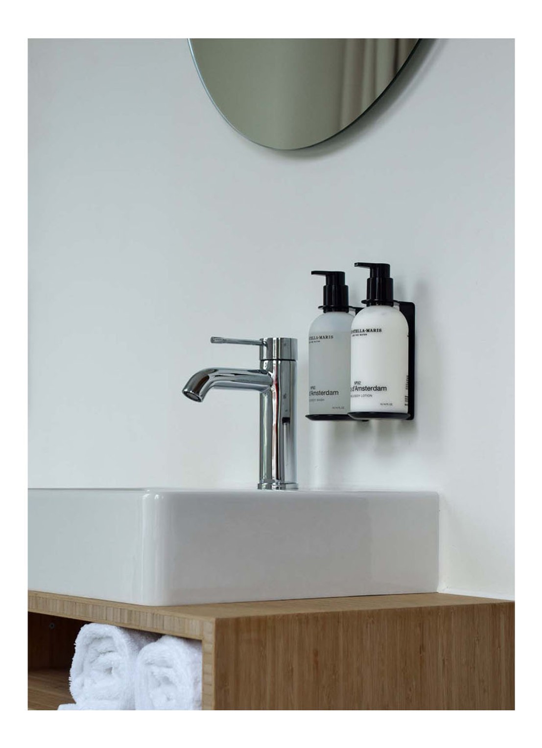 Marie-Stella-Maris Zeepdispenser houder 300 ml - voorkant 2 zwart