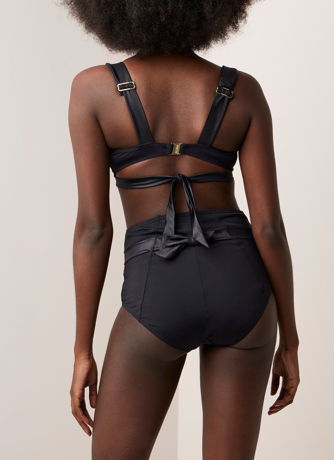 Marlies Dekkers Cache Coeur push-up bikinitop met beugelondersteuning - achterkant 4 zwart