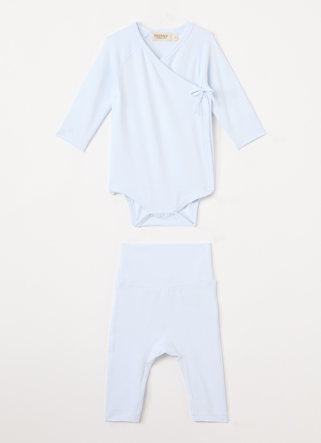 MarMar COPENHAGEN Set van romper met legging in  katoenblend in giftbox 2-delig - voorkant lichtblauw