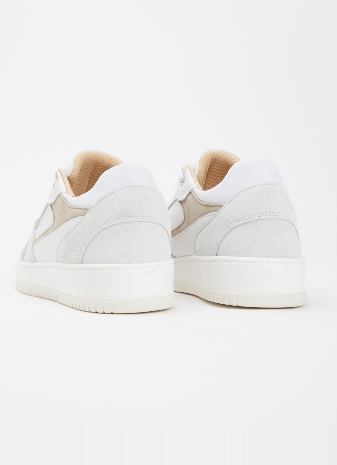 Mason Garments Matera sneaker van nubuck met details van suède - achterkant 4 gebroken wit