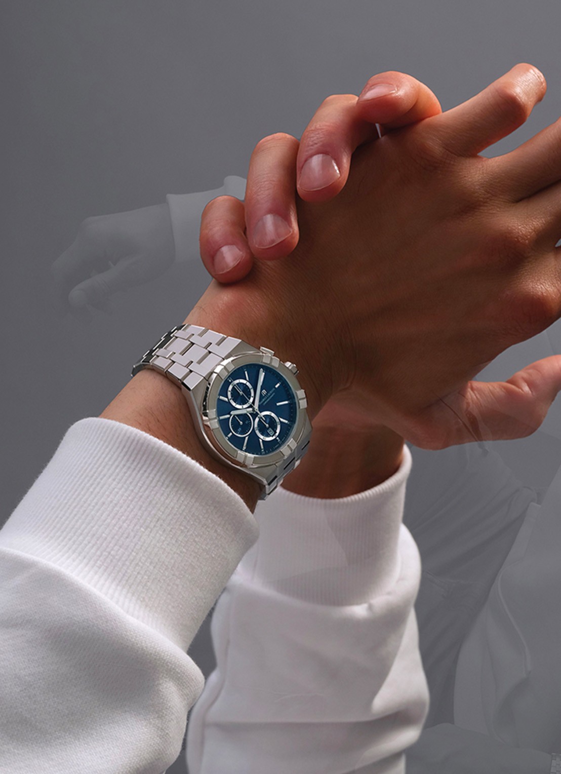 Maurice Lacroix Aikon Chronograaf horloge AI1118-SS002-430-1 - voorkant 3 zilver