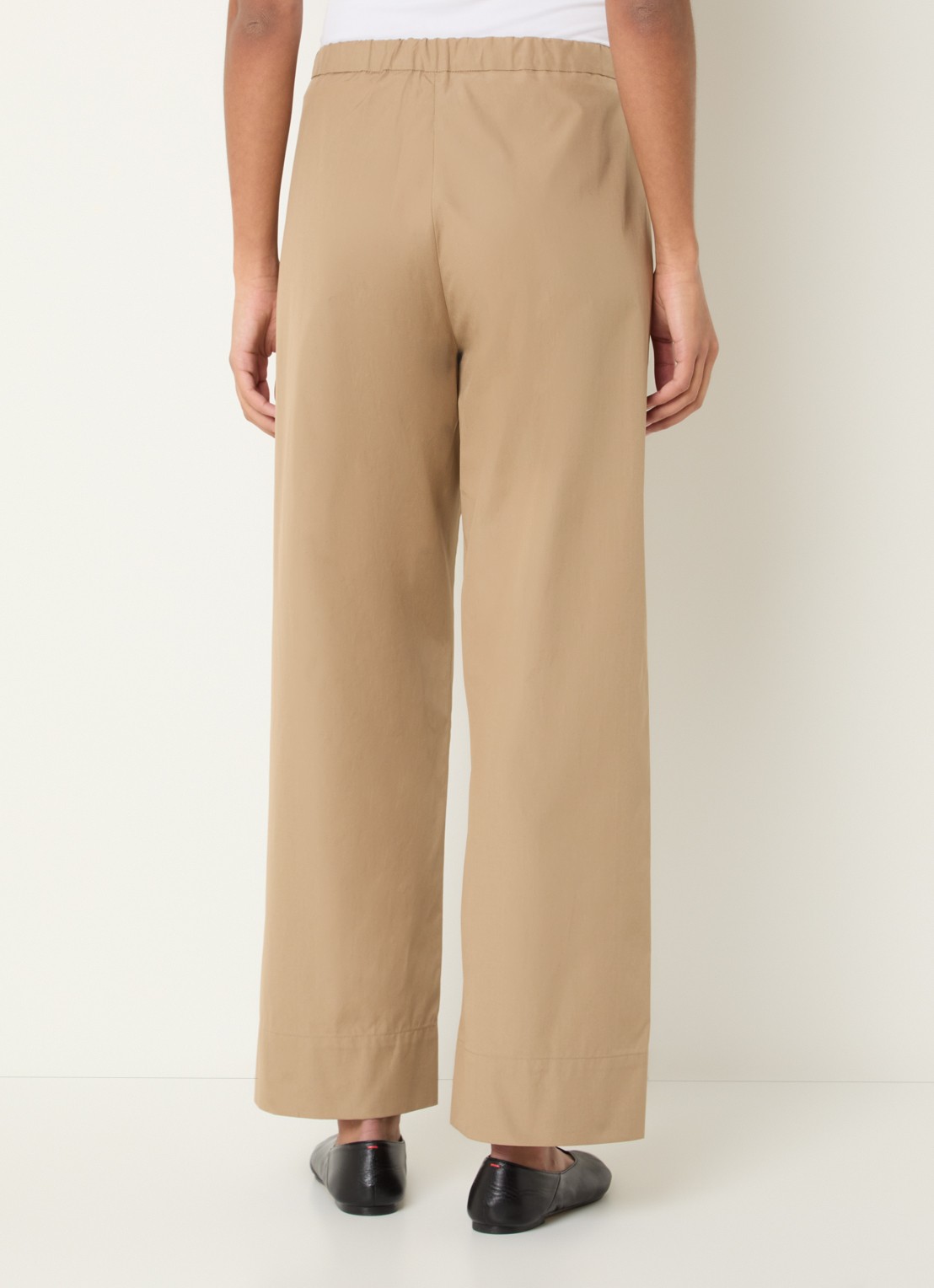 Max Mara Argento high waist straight fit pantalon met steekzakken - achterkant 2 zand