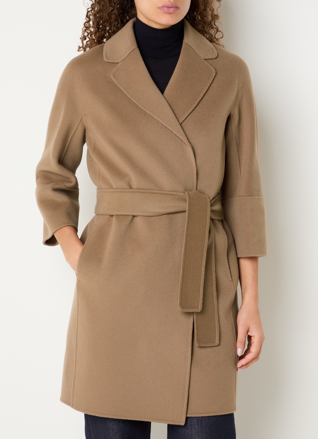 Max Mara Arona mantel van scheerwol met steekzakken en strikceintuur - detail 4 camel