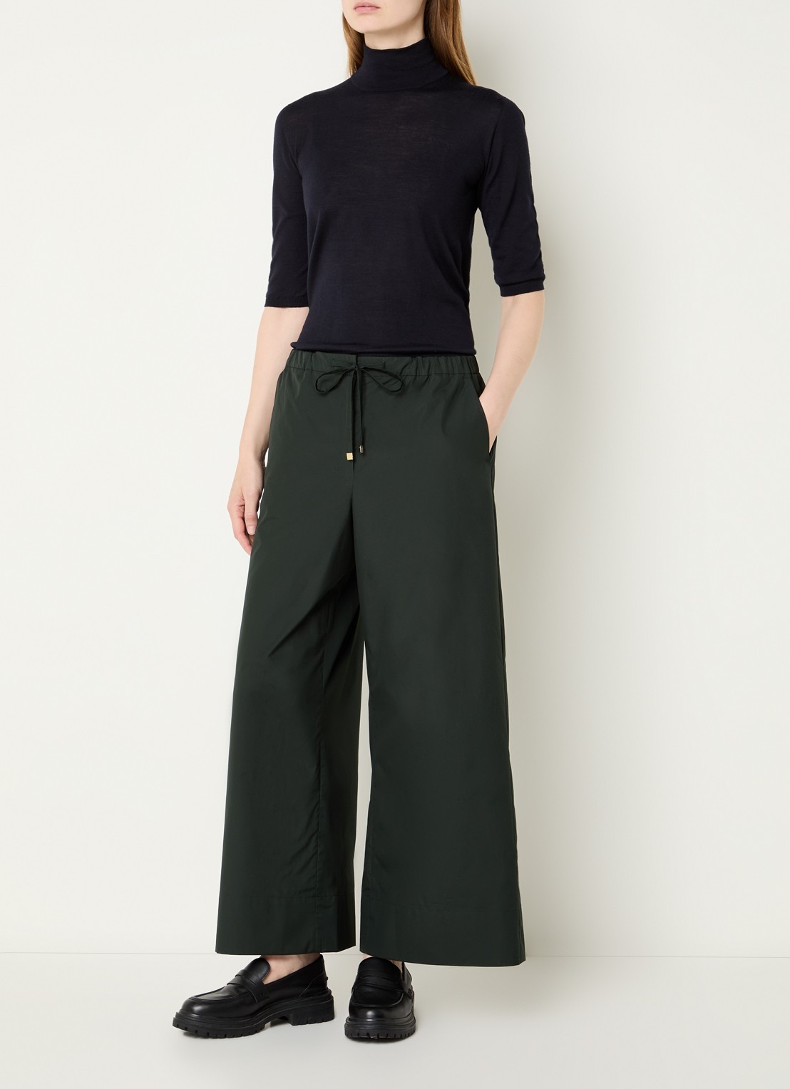 Max Mara Aureo high waist wide fit broek met strikceintuur - voorkant 2 groen