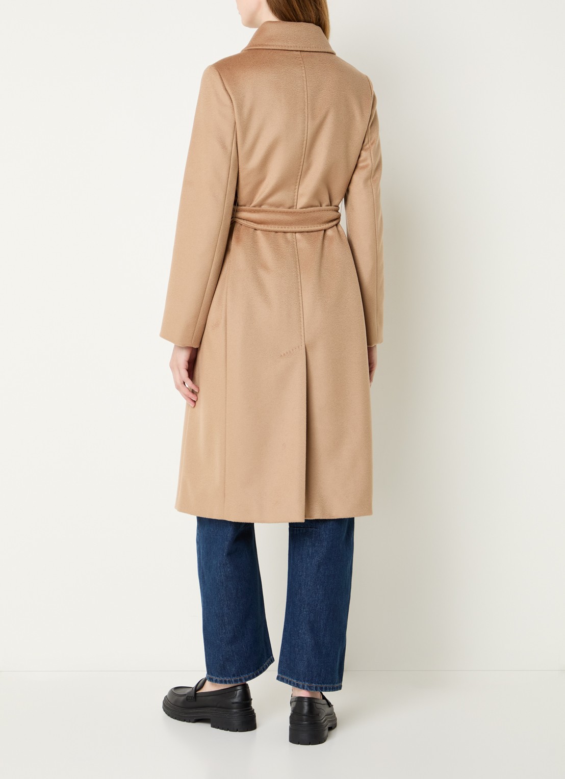 Max Mara Bcollag mantel van scheerwol met strikceintuur - achterkant camel