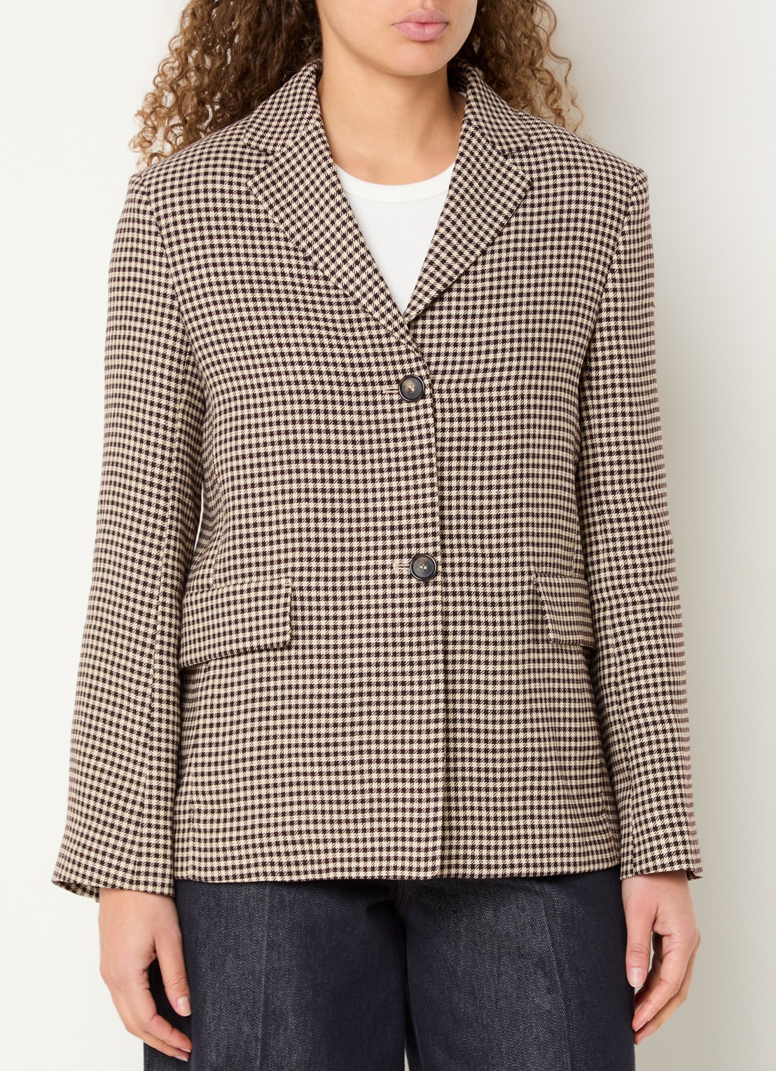 Max Mara Blazer met ruitdessin en schoudervulling - detail beige