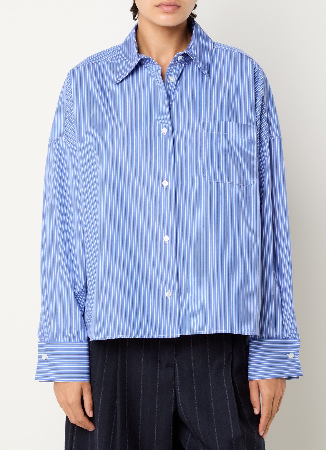 Max Mara Blouse met streepprint - detail 2 kobaltblauw
