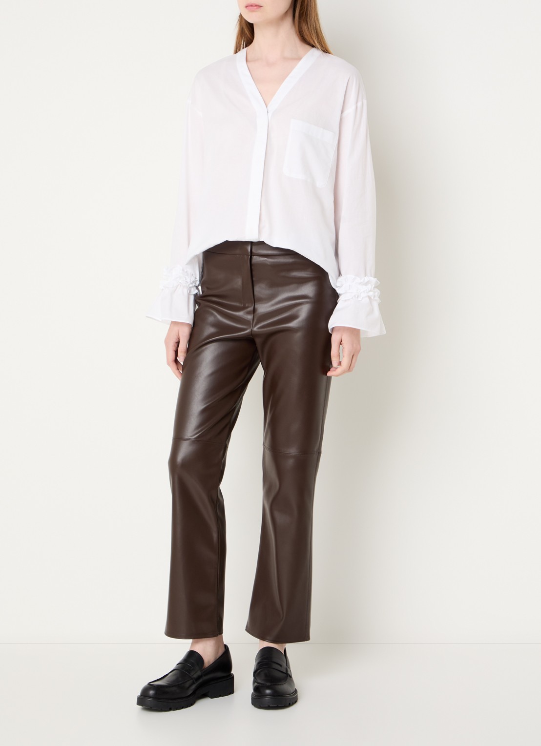 Max Mara Blouse met V-hals en trompetmouw - voorkant 4 wit