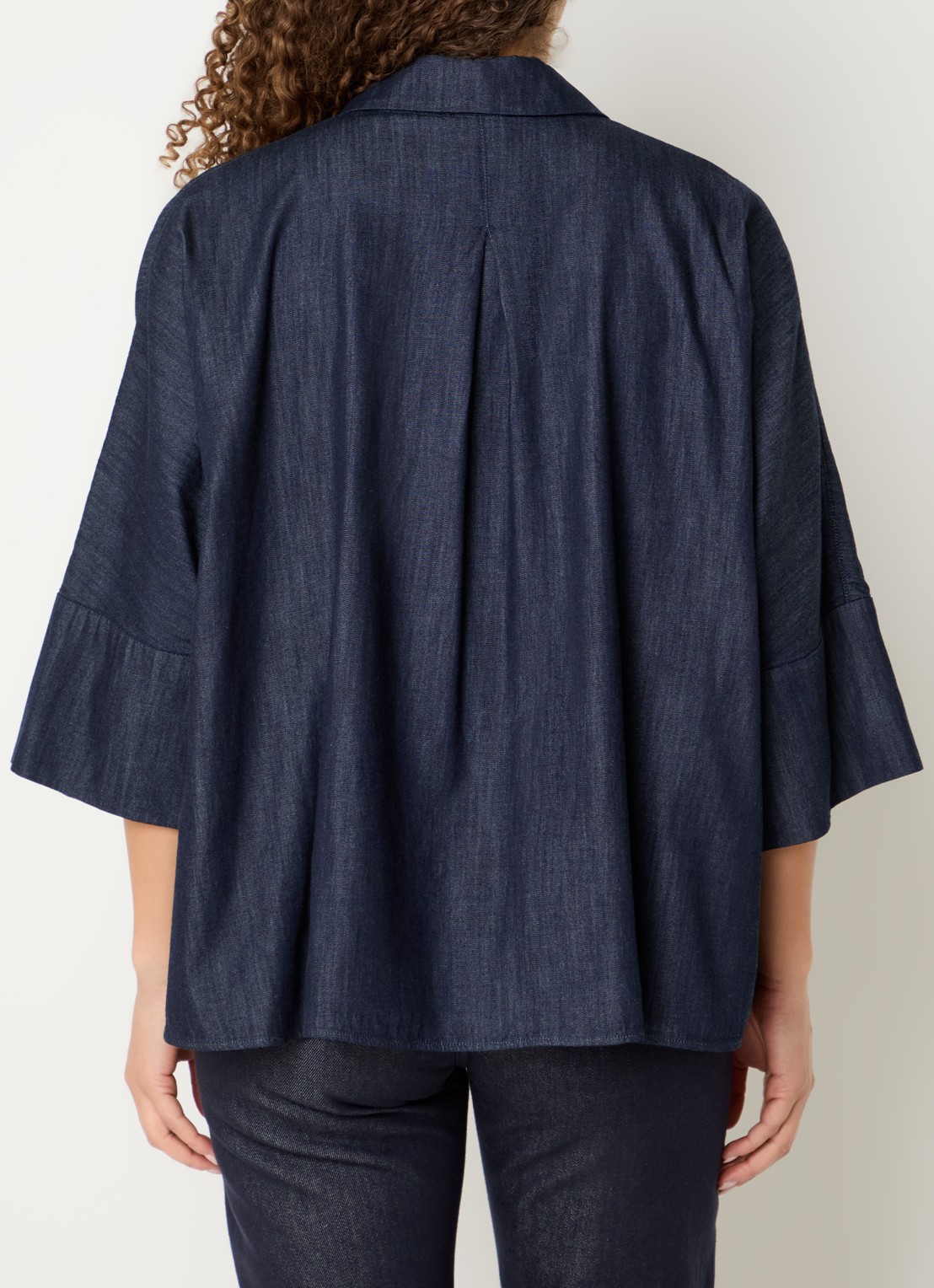 Max Mara Blouse van denim met borstzak - achterkant indigo