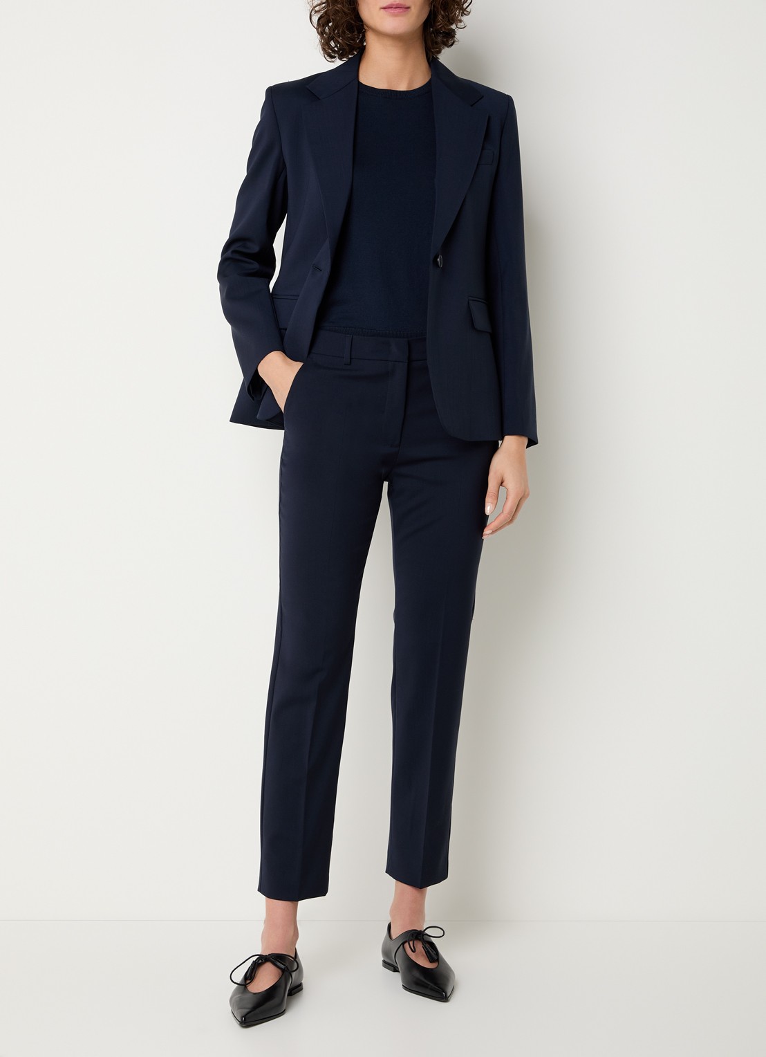 Max Mara Canon mid waist straight fit pantalon van scheerwol met steekzakken - voorkant 2 donkerblauw