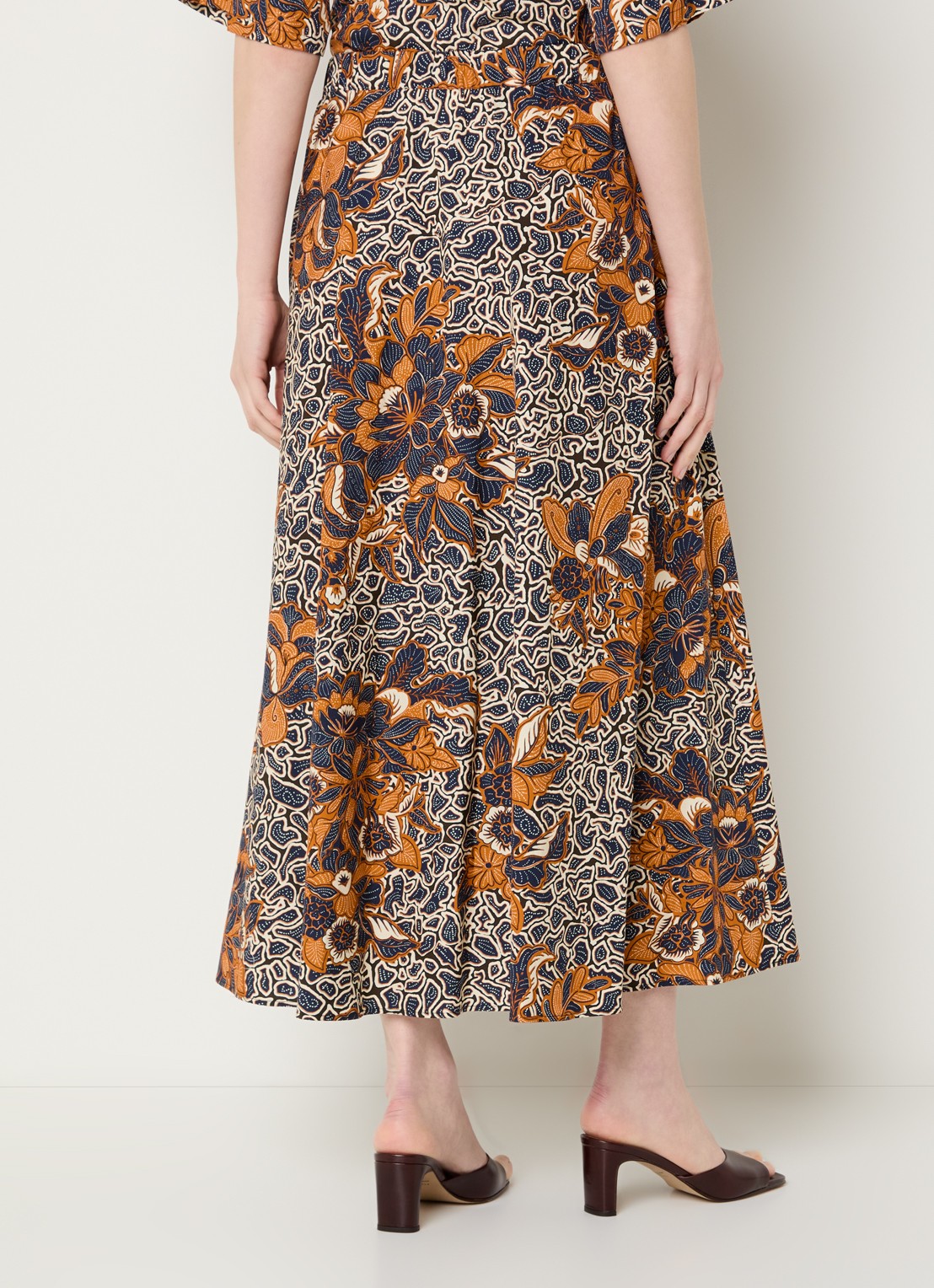 Max Mara Duomo midi rok met print en steekzakken - achterkant orange