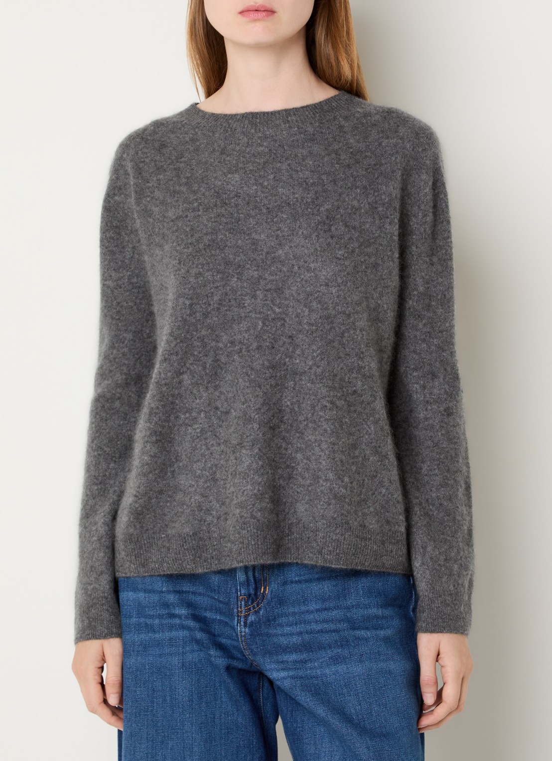 Max Mara Eco fijngebreide trui in kasjmierblend - detail donkergrijs