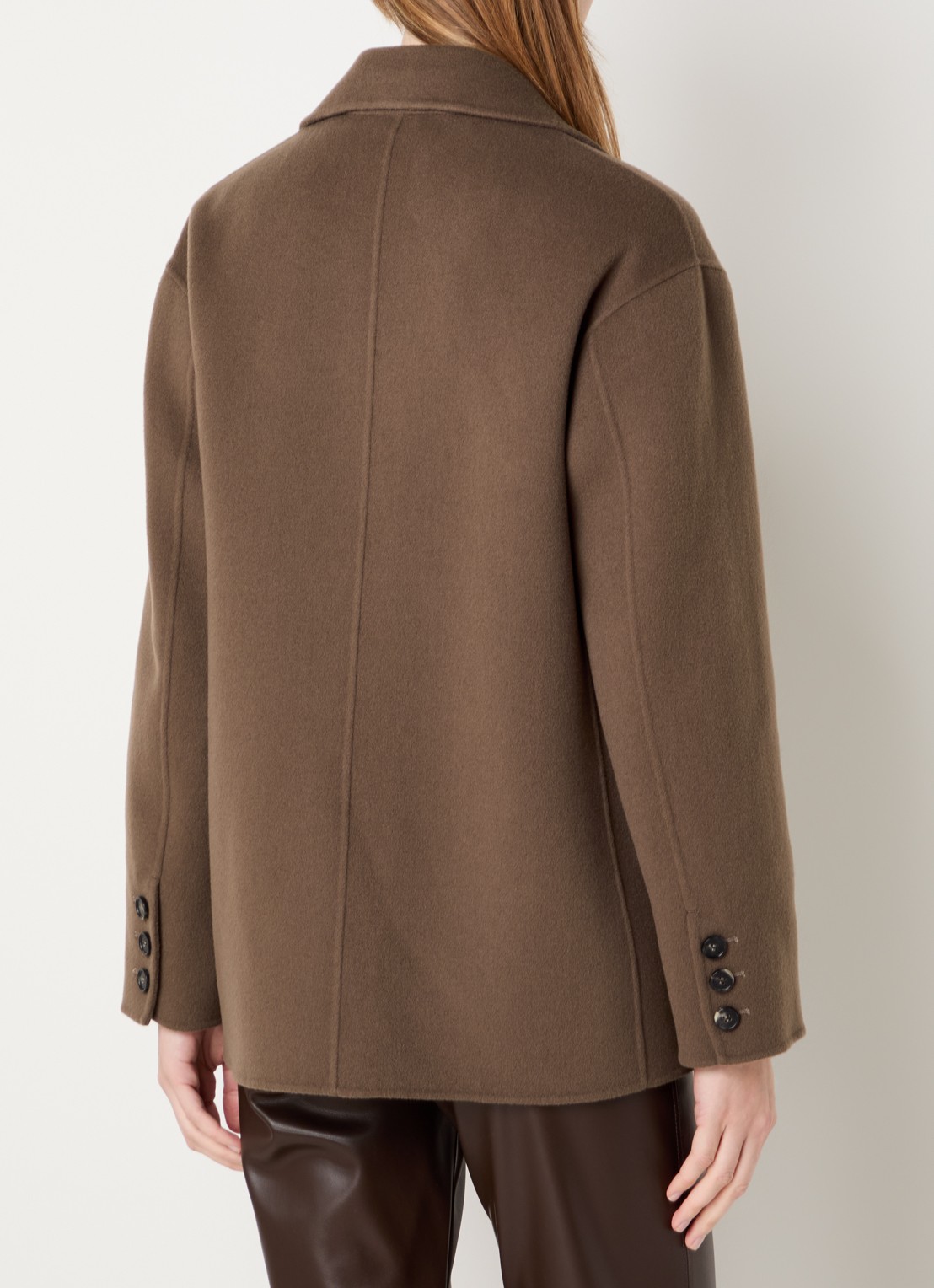 Max Mara Elfi mantel van scheerwol met steekzakken - achterkant lichtbruin