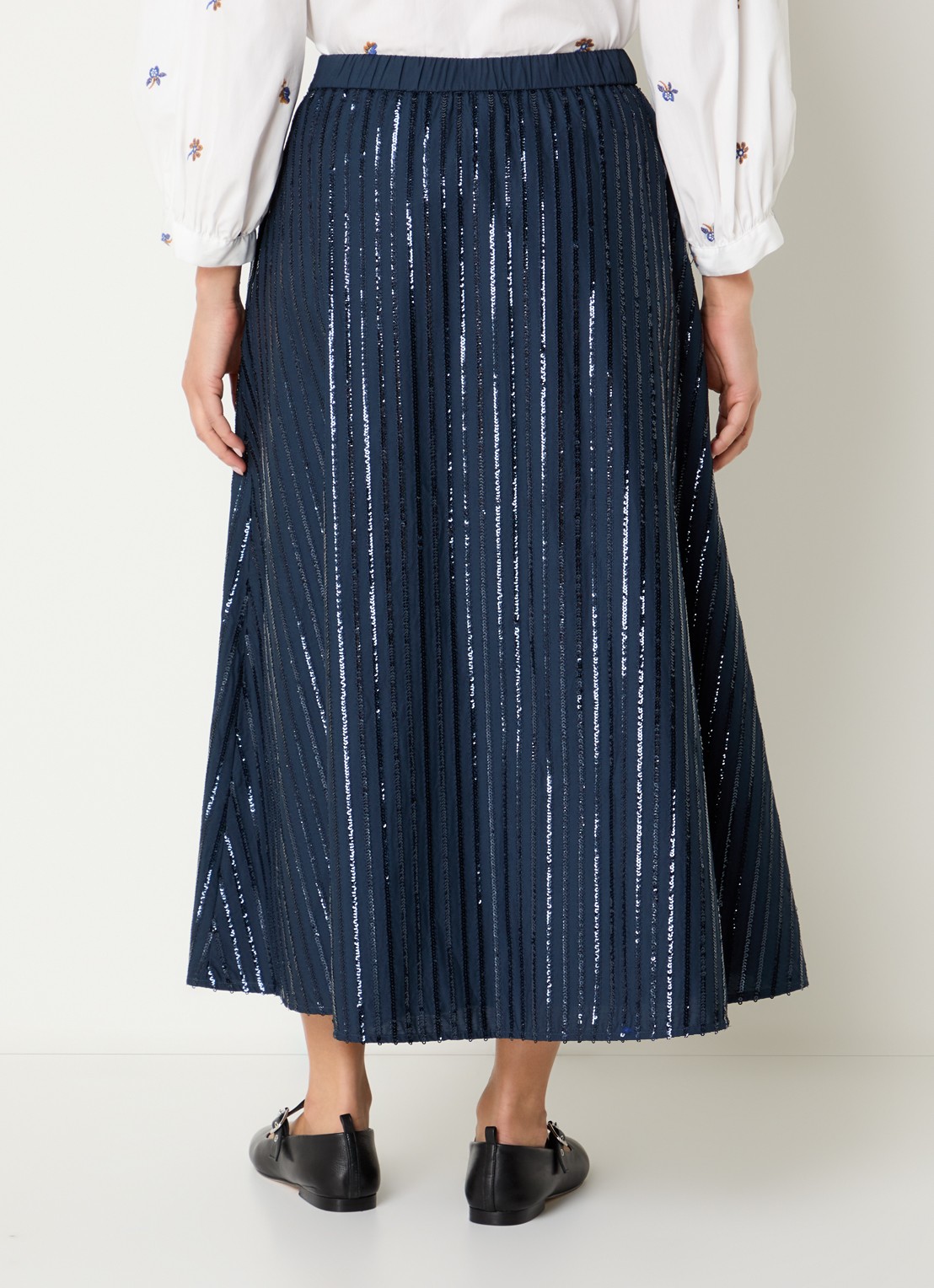 Max Mara Fidori midi rok met pailletten en steekzakken - achterkant donkerblauw