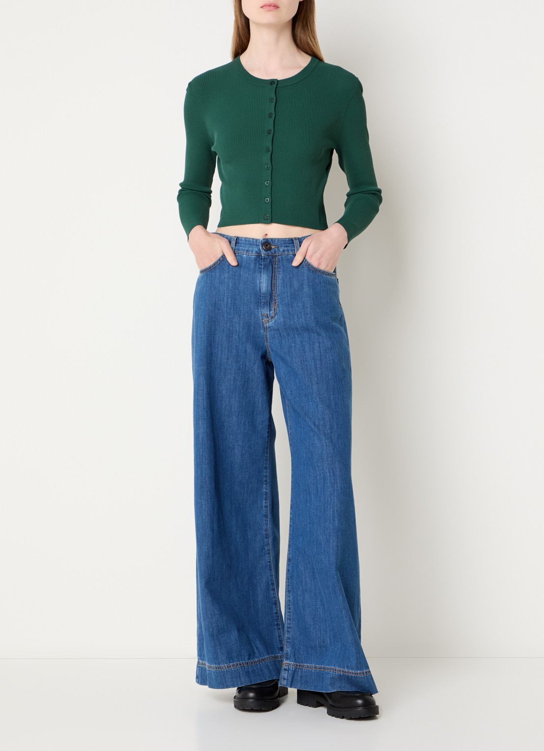 Max Mara Fijngebreid vest met ronde hals - voorkant 3 groen