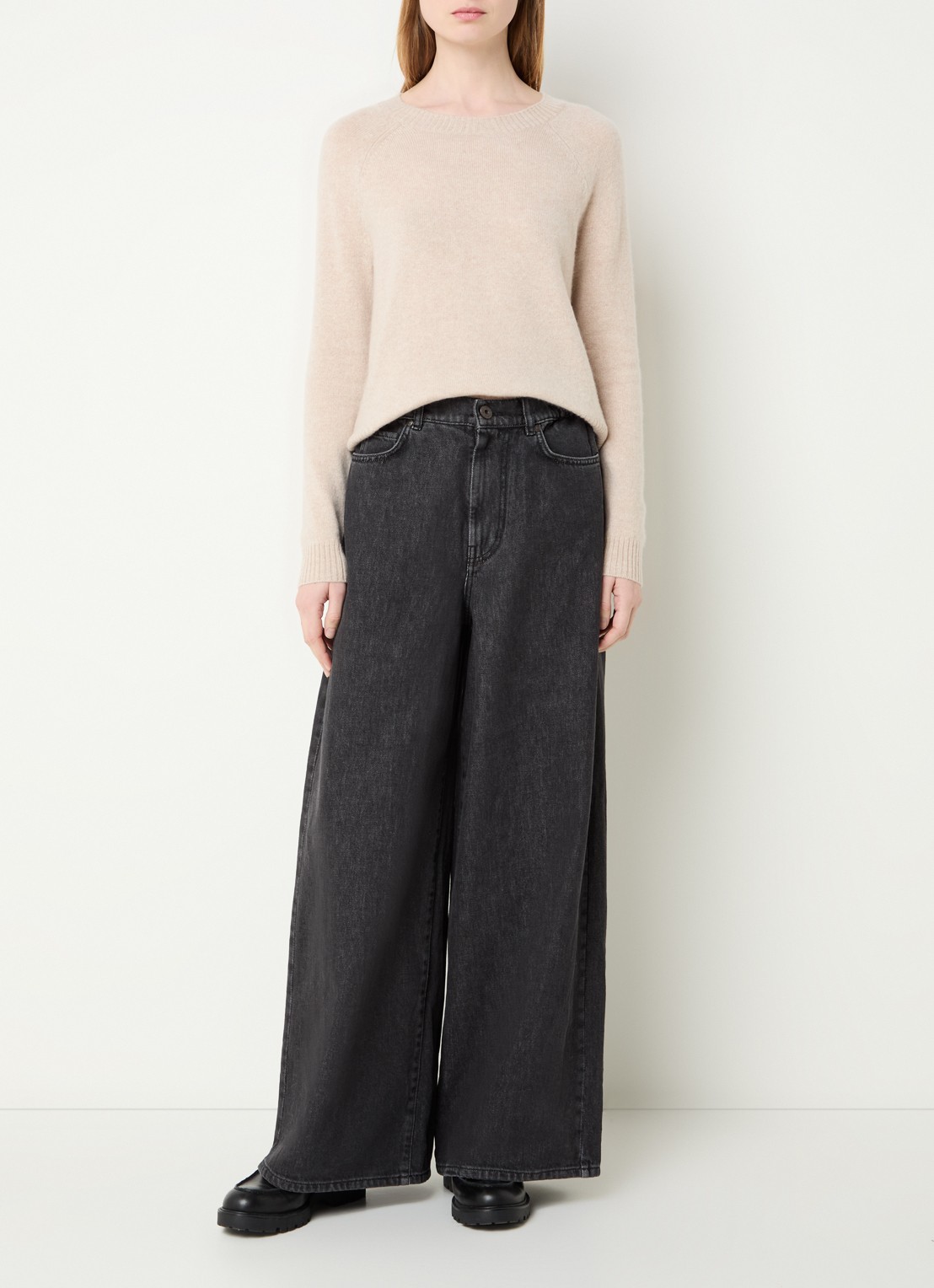Max Mara Fijngebreide pullover van kasjmier - voorkant 4 beige