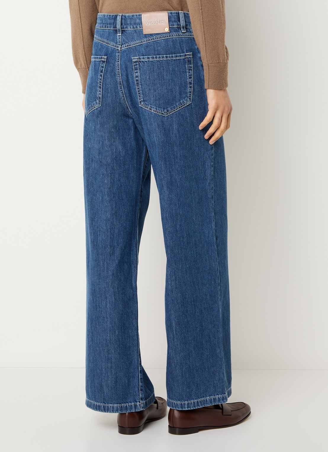Max Mara High waist straight leg jeans met medium wassing - achterkant indigo