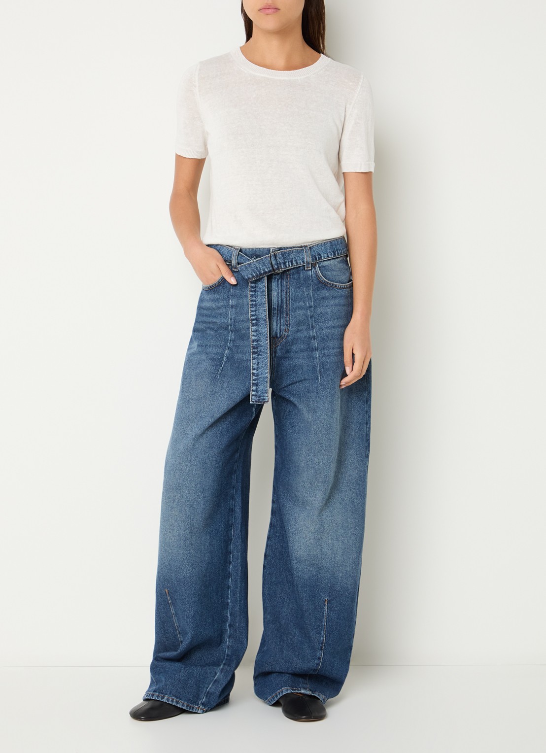 Max Mara Madia high waist wide leg jeans met medium wassing - voorkant 5 indigo