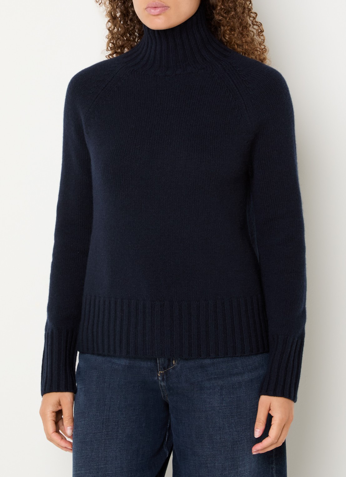 Max Mara Mantova fijngebreide trui in kasjmierblend met col - detail donkerblauw