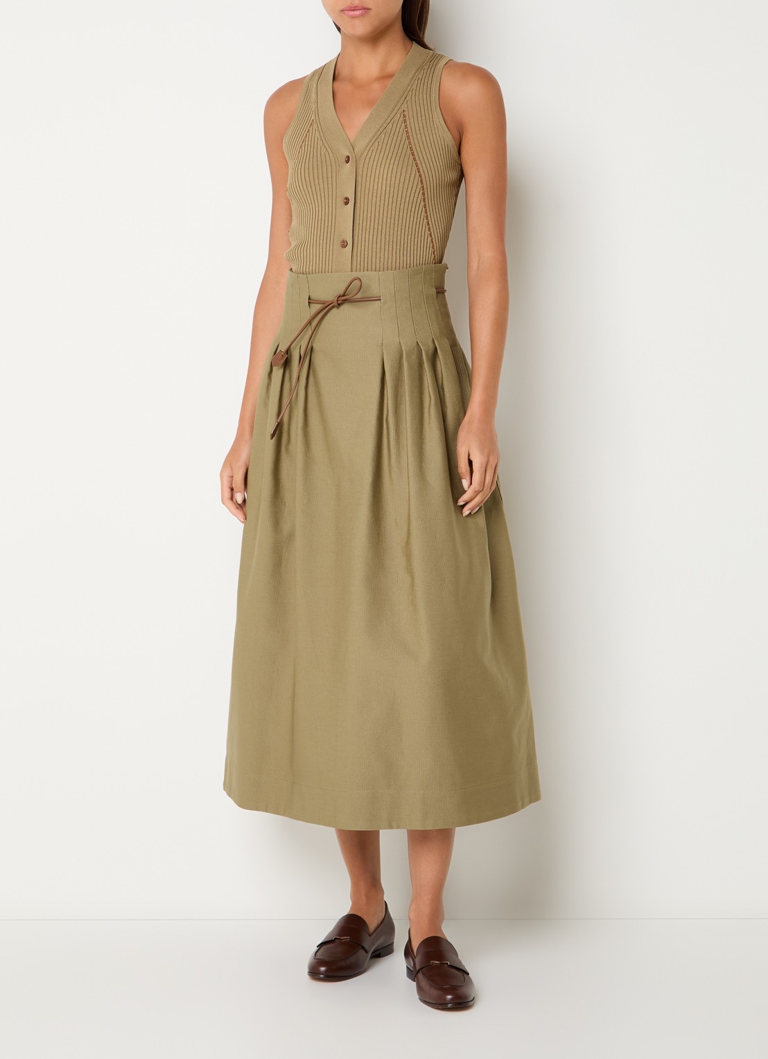 Max Mara Midi rok met plooidetail - voorkant 2 khaki