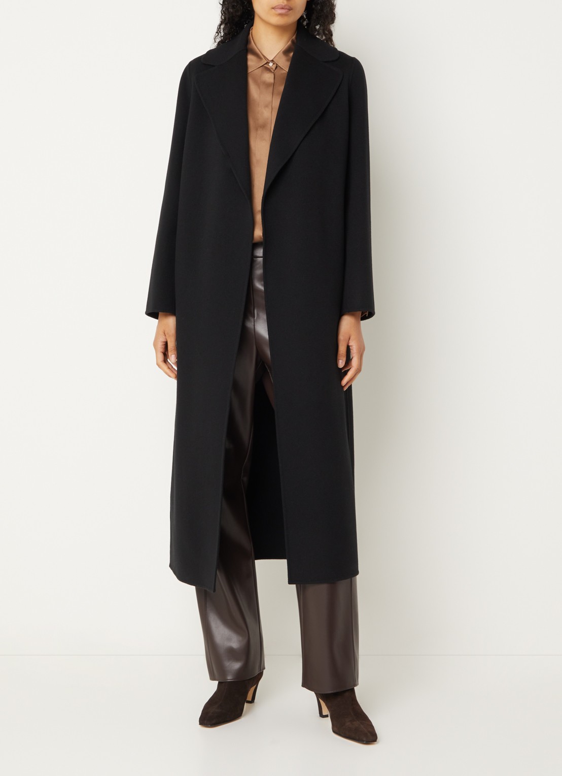 Max Mara Poldo mantel van scheerwol met steekzakken en strikceintuur - voorkant 2 zwart