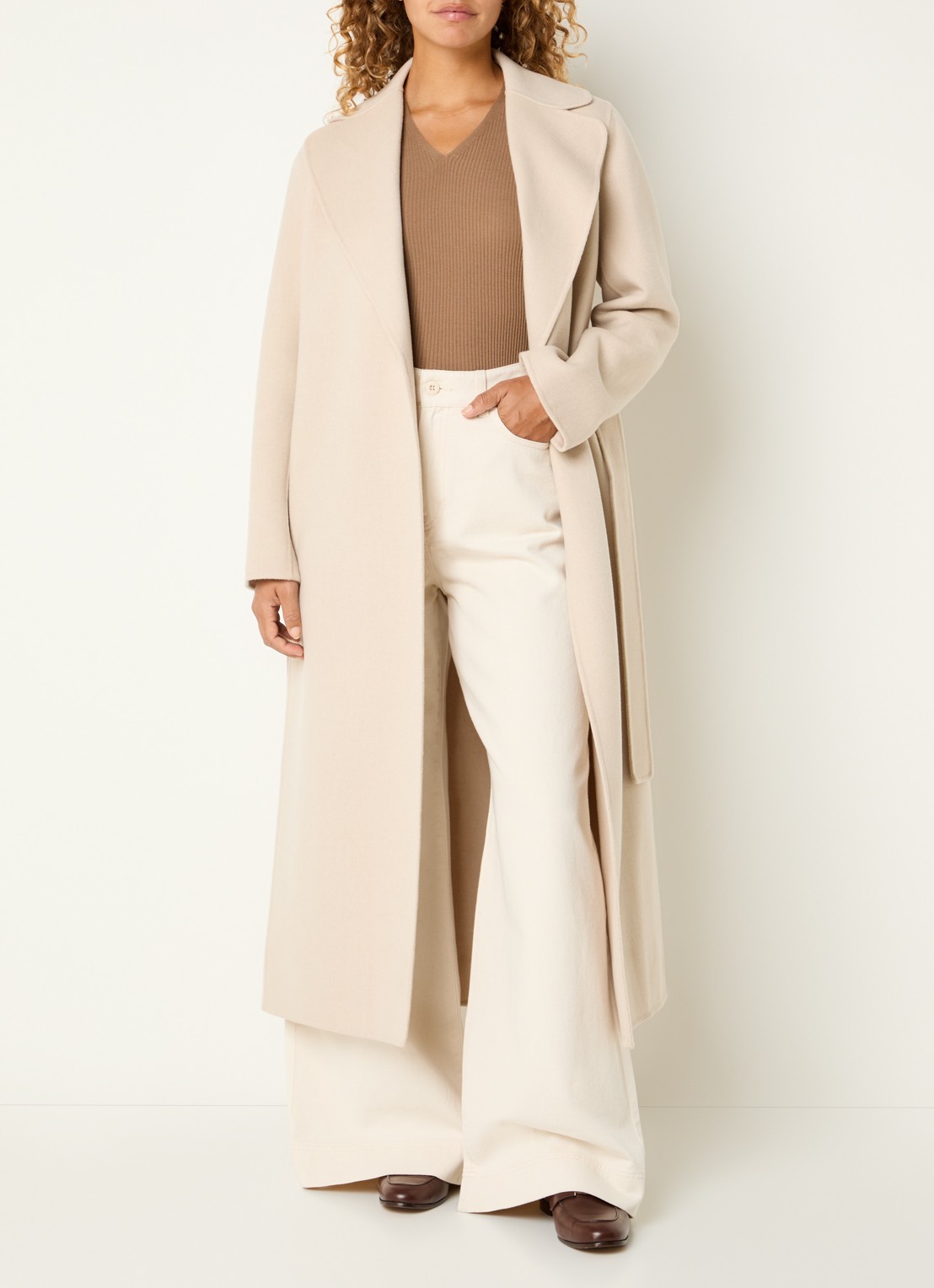Max Mara Poldo mantel van scheerwol met steekzakken en strikceintuur - voorkant 4 creme