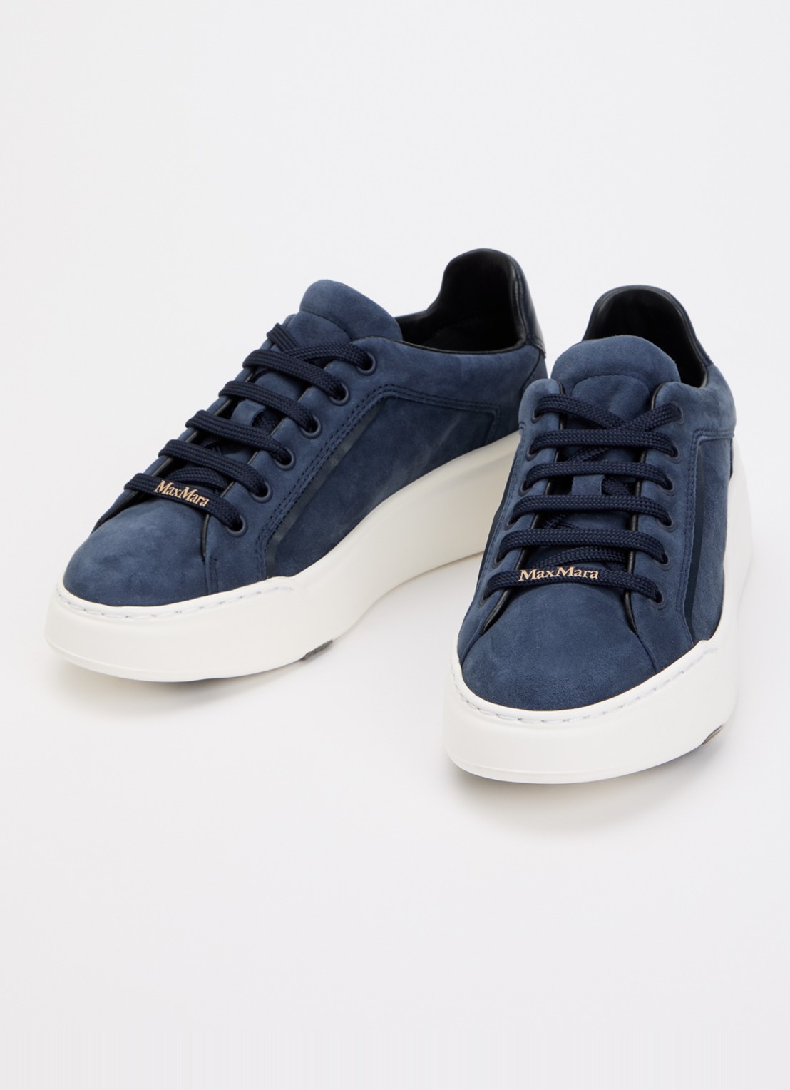 Max Mara Sneaker van suède met details van leer - detail indigo