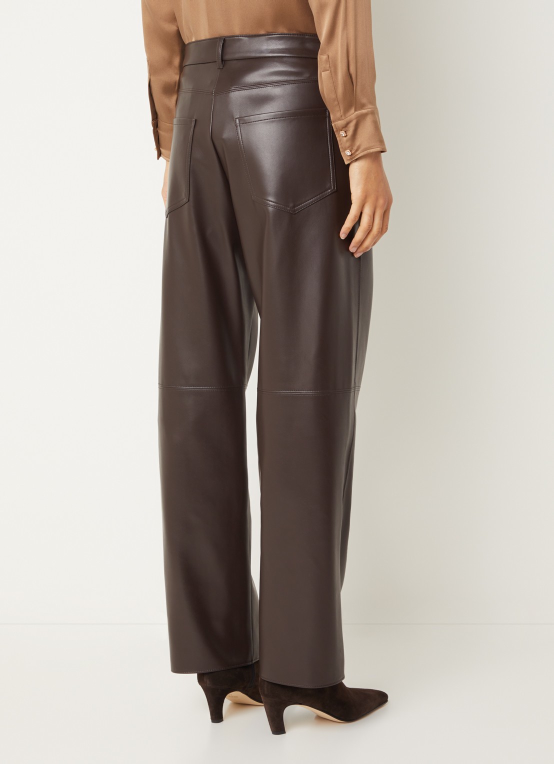 Max Mara Sospiro high waist straight broek van imitatieleer met steekzakken - achterkant 2 bruin
