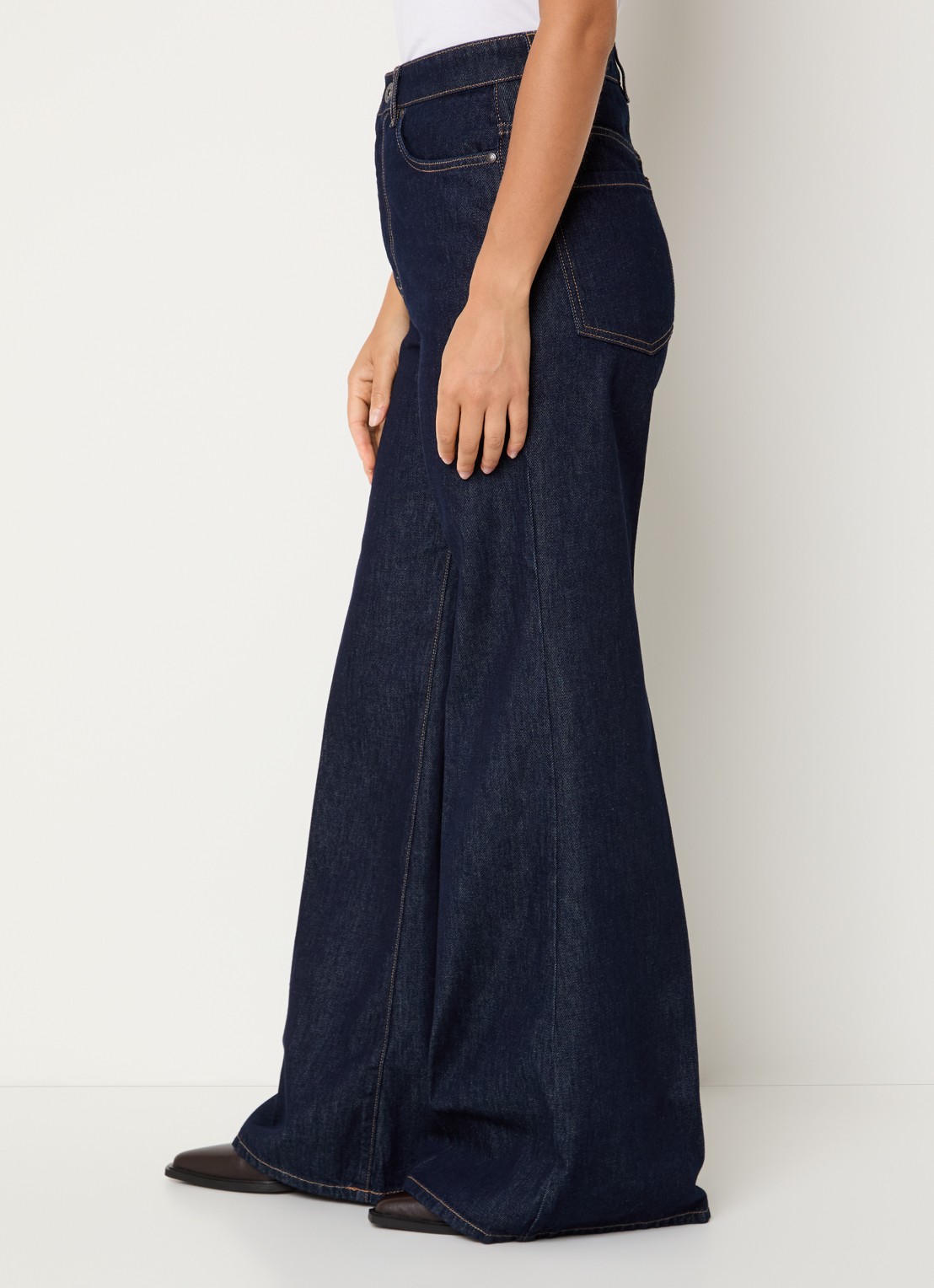 Max Mara Sport high waist wide leg jeans met donkere wassing - detail 4 indigo