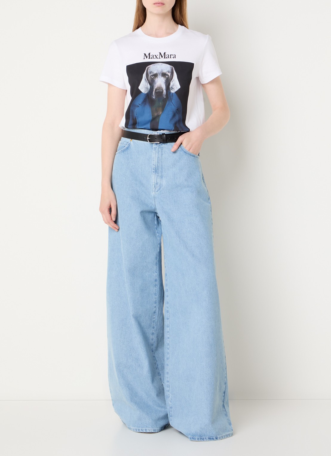 Max Mara T-shirt met front- en backprint - voorkant 3 wit