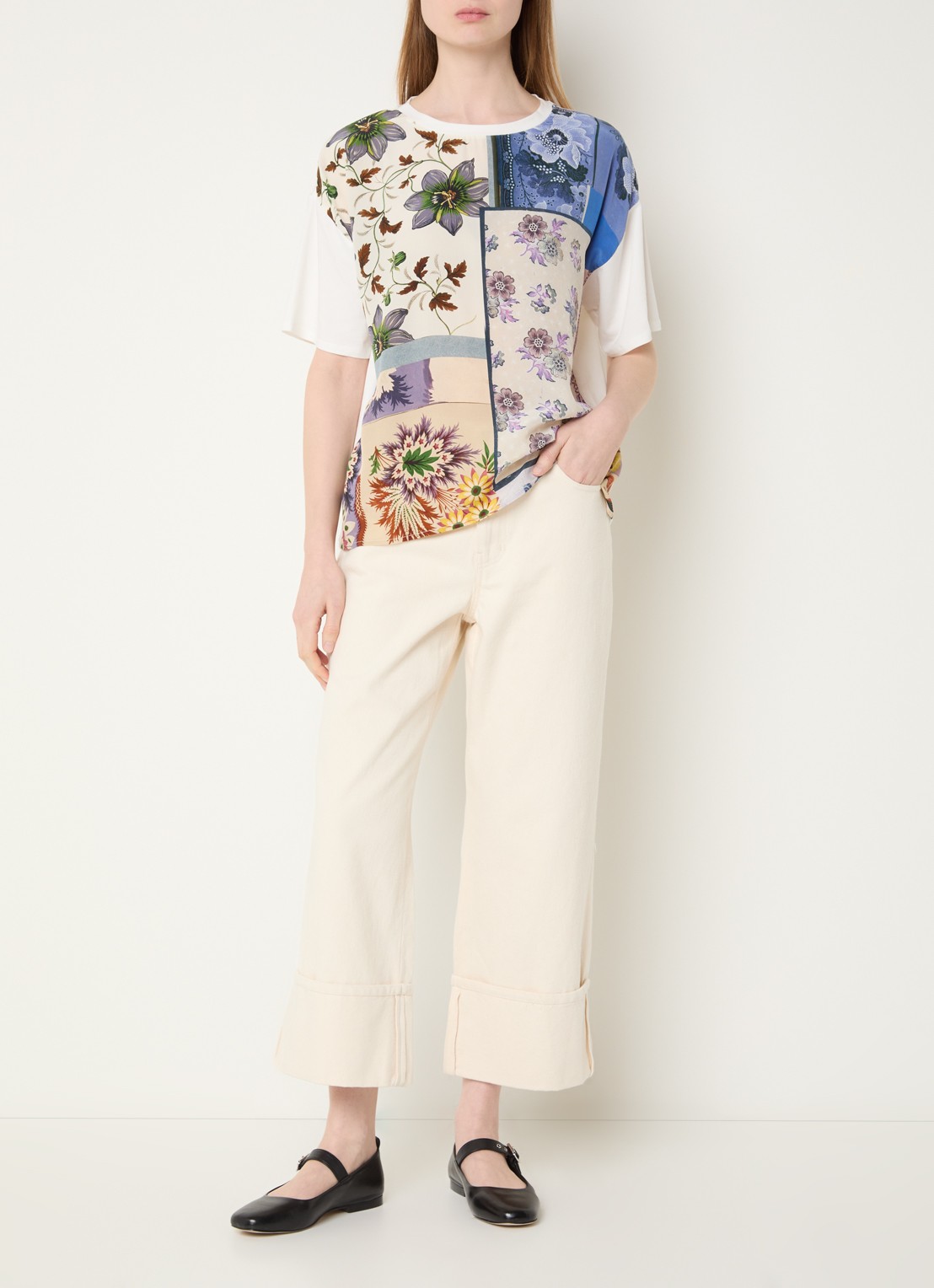Max Mara T-shirt van zijde met print - voorkant 2 wit