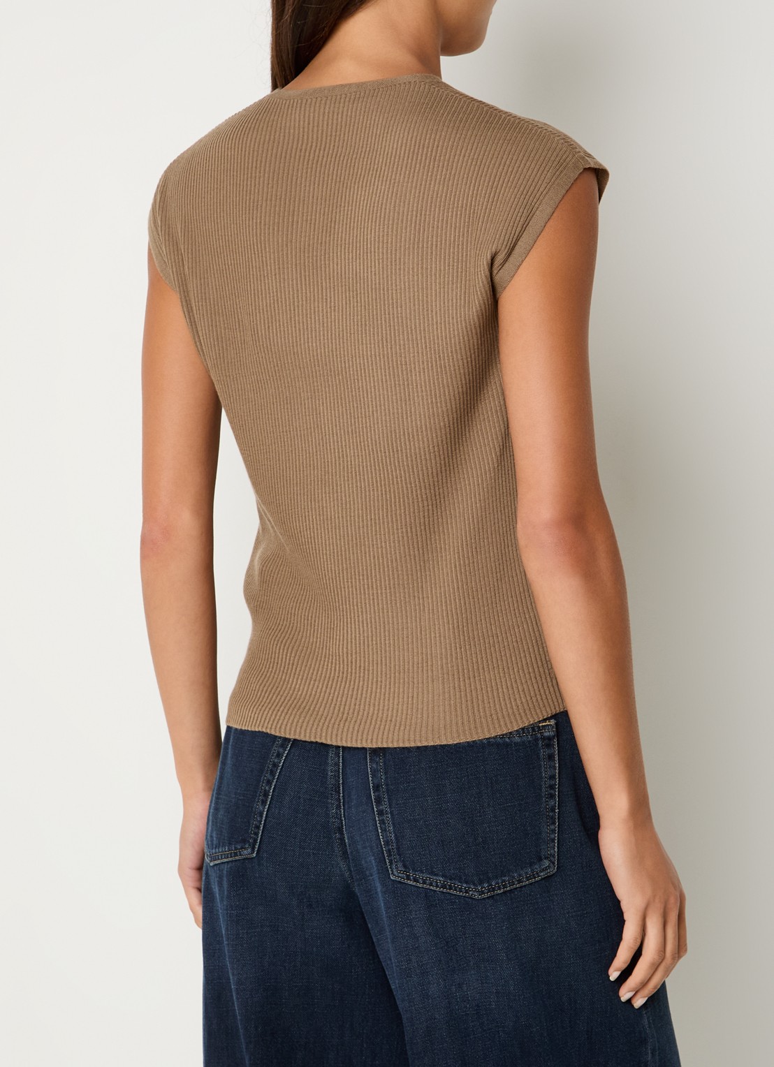 Max Mara Top in wolblend met V-hals - achterkant camel
