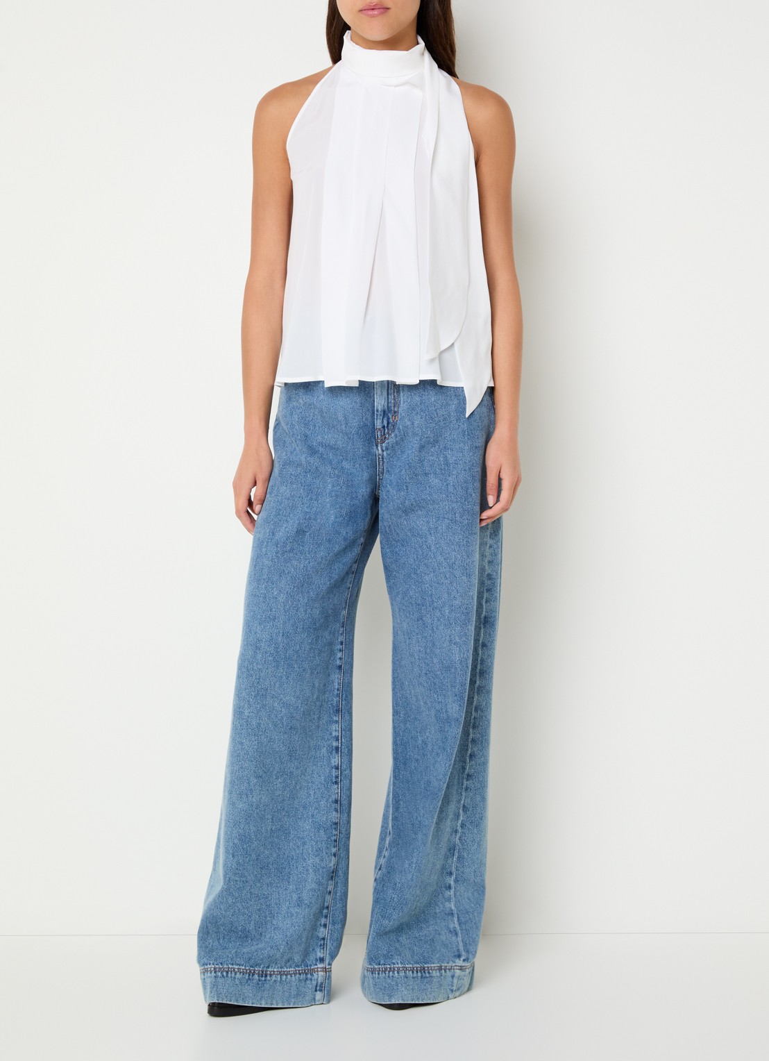 Max Mara Top met sjaalkraag - voorkant 4 gebroken wit