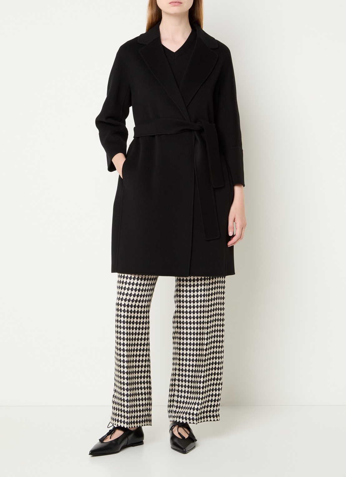 MaxMara Arona mantel van scheerwol met strikceintuur - voorkant 3 zwart