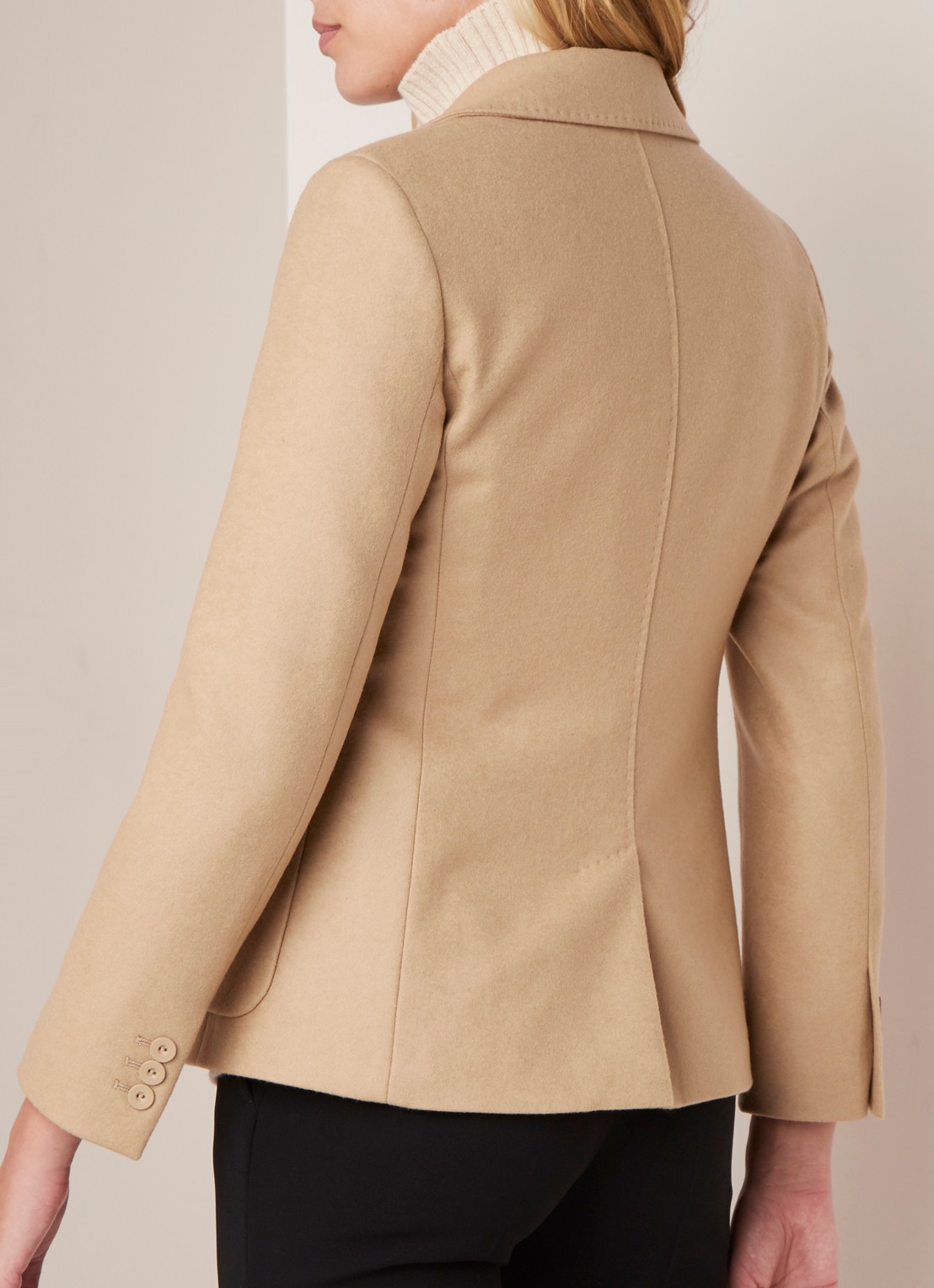 MaxMara Blazer van wol met sierstiksels - achterkant camel
