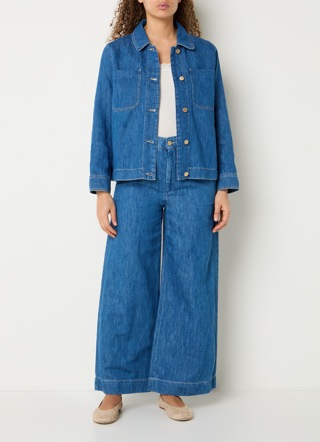 MaxMara Blouse in linnenblend met borstzakken - voorkant 3 indigo