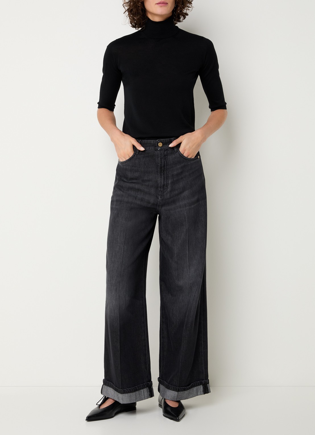 MaxMara Fijngebreide top van wol met col - voorkant 4 zwart