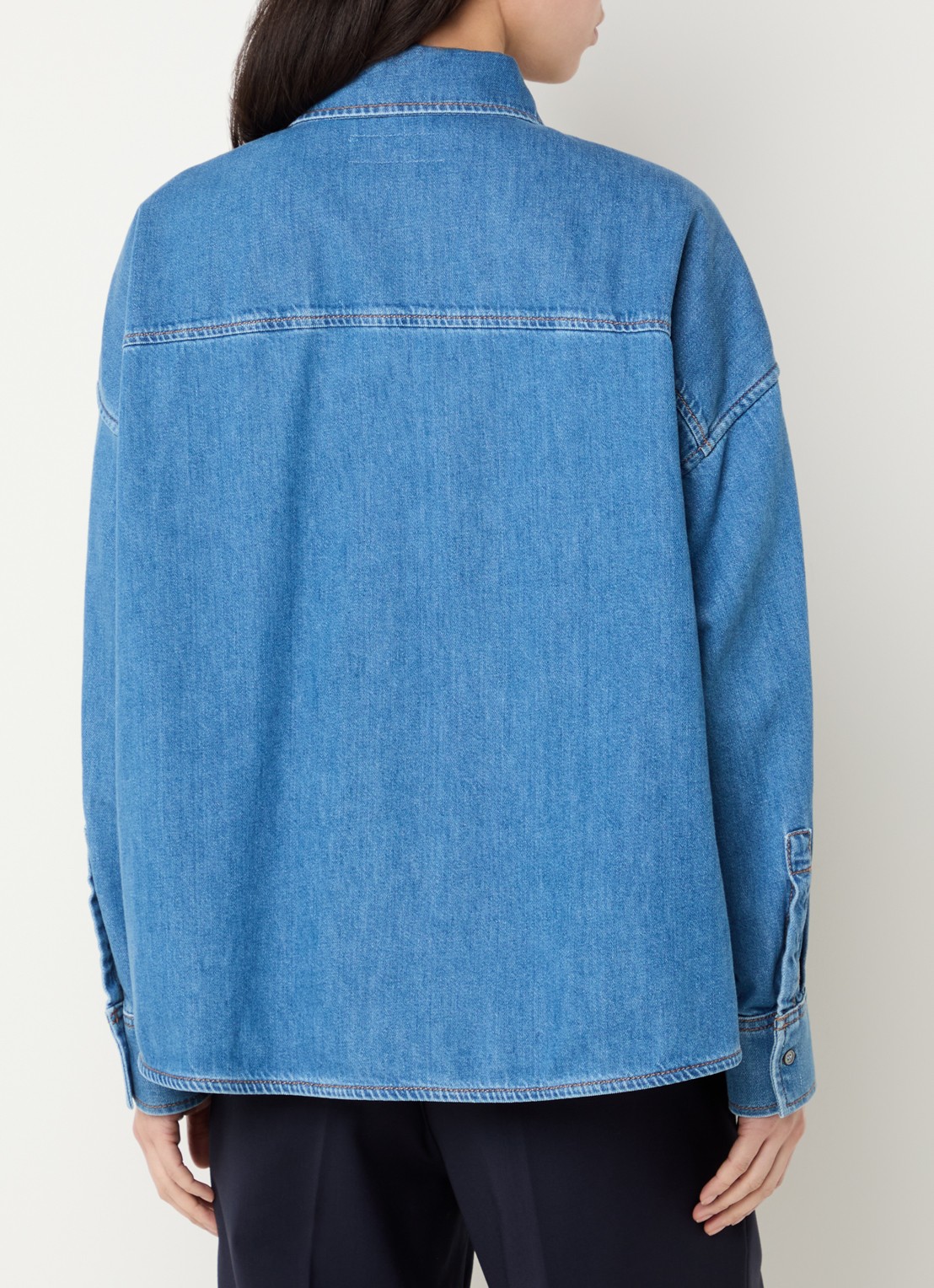 MaxMara Foggia blouse van denim met borstzak - achterkant 4 lichtblauw