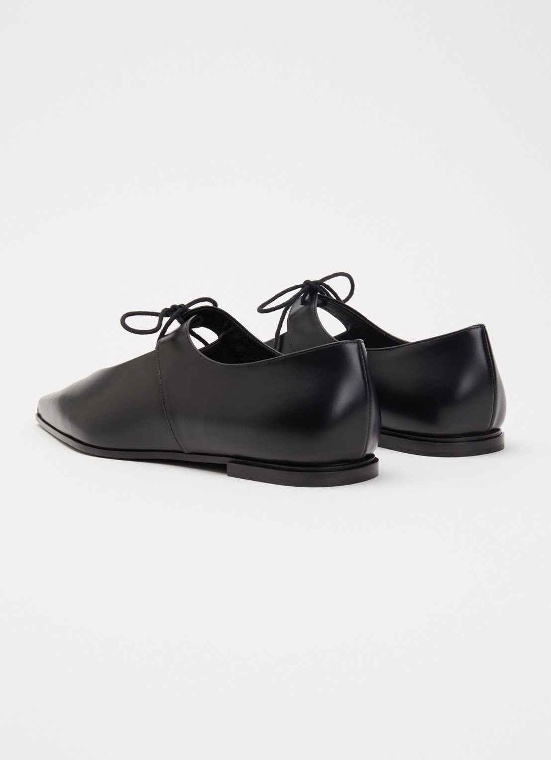 MaxMara Laceup ballerina van kalfsleer - achterkant 5 zwart
