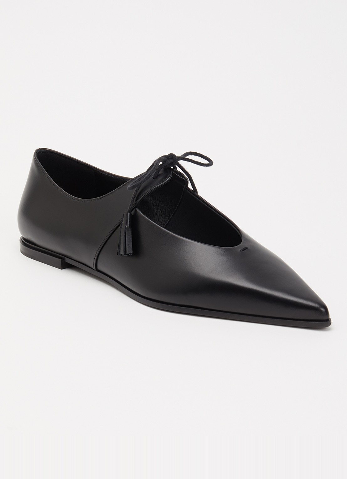 MaxMara Laceup ballerina van kalfsleer - voorkant 4 zwart