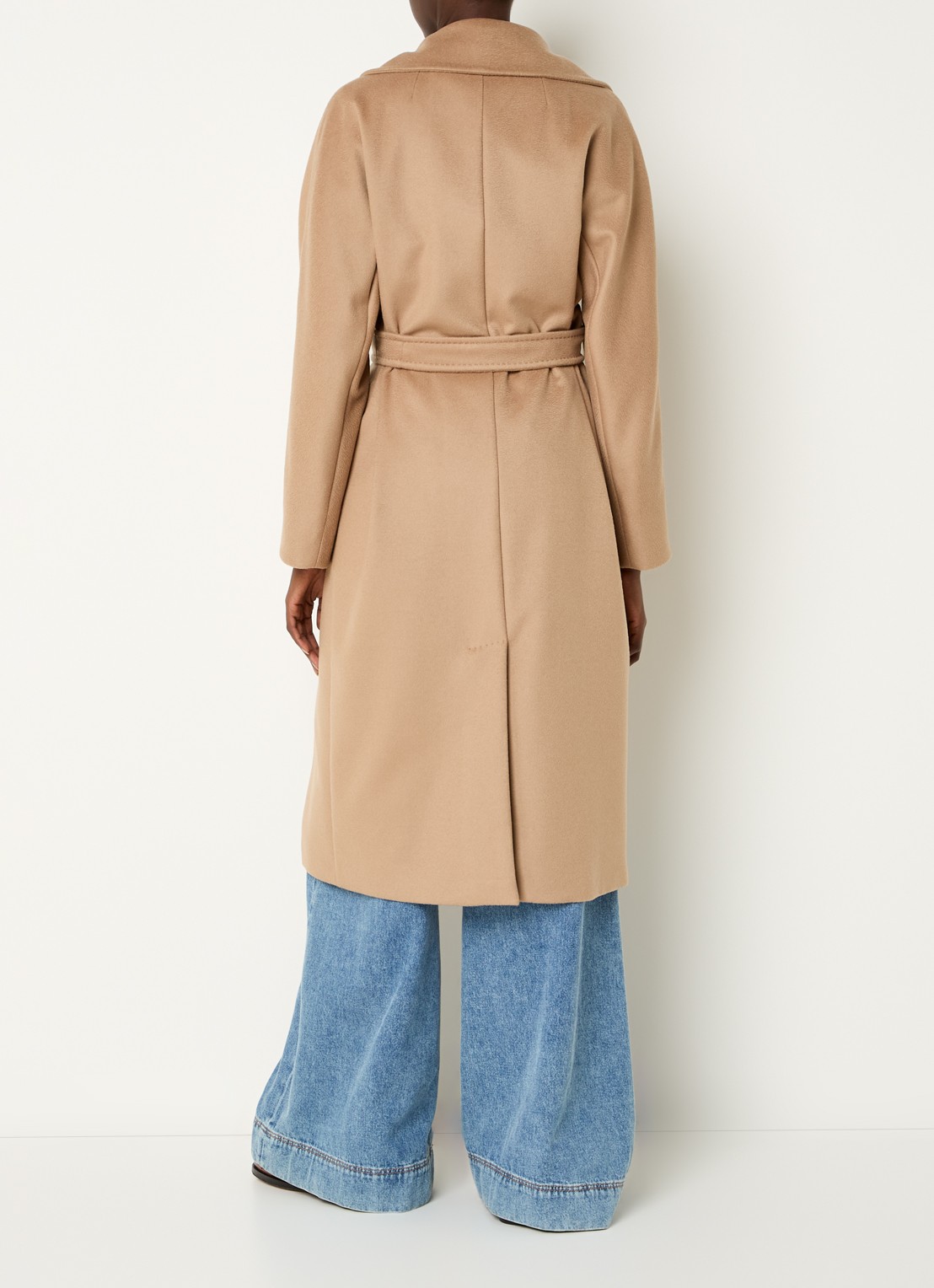 MaxMara Mantel van wol met strikceintuur - achterkant 9 camel