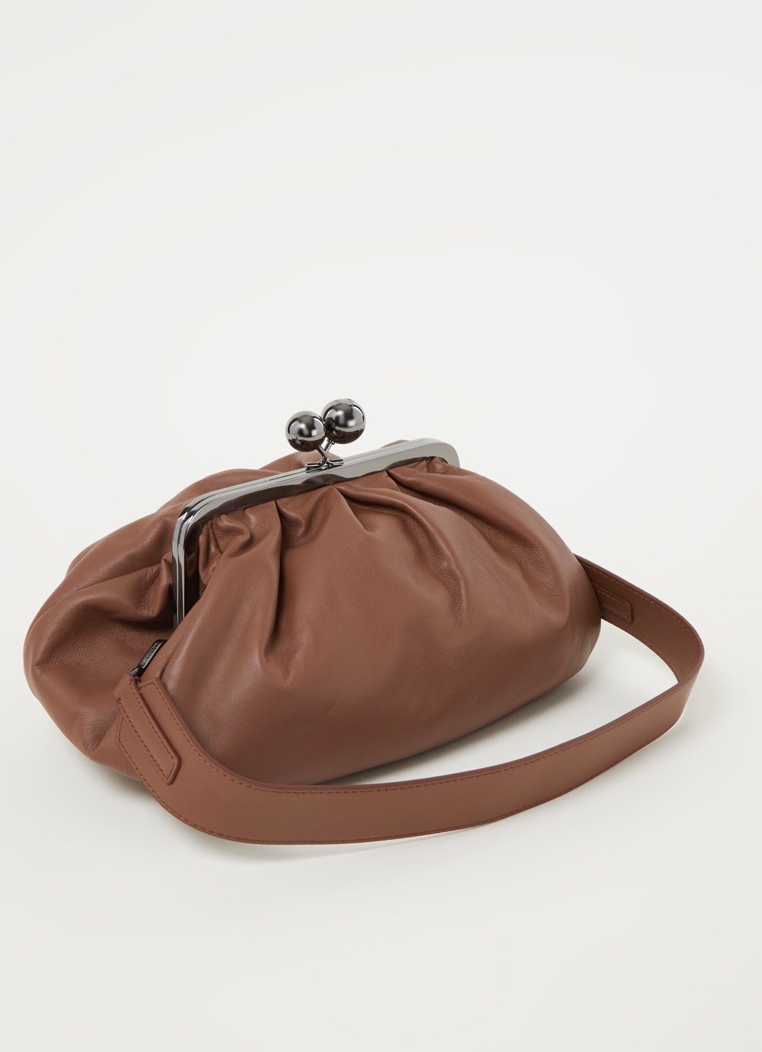 MaxMara Pasticcino clutch van leer - achterkant bruin