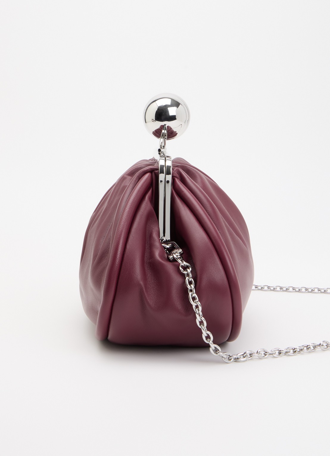 MaxMara Pasticcino clutch van schapenleer met afneembare schouderriem - detail 4 bordeauxrood