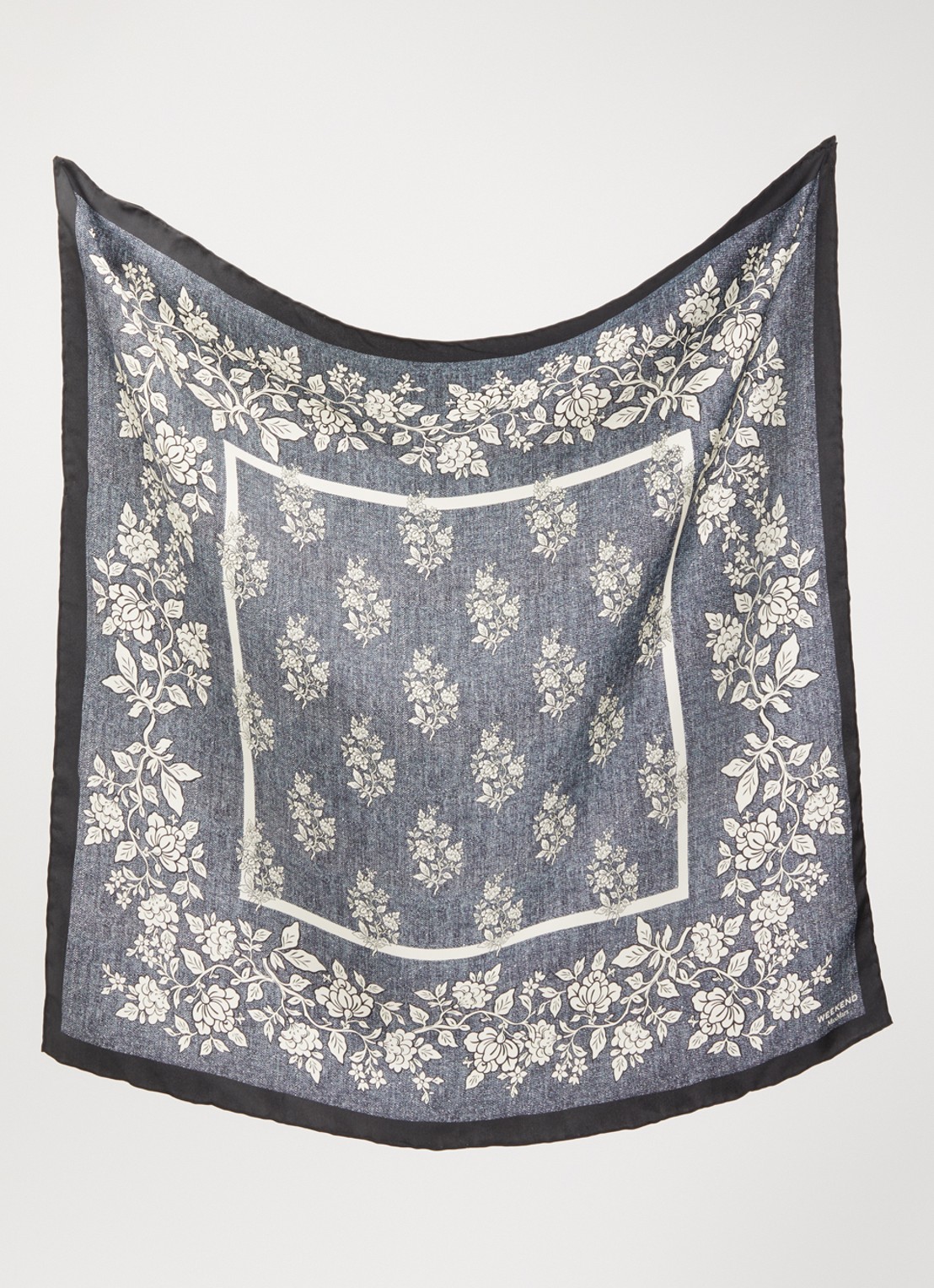 MaxMara Siam sjaal van zijde met bloemenprint 65 x 65 cm - detail 2 indigo