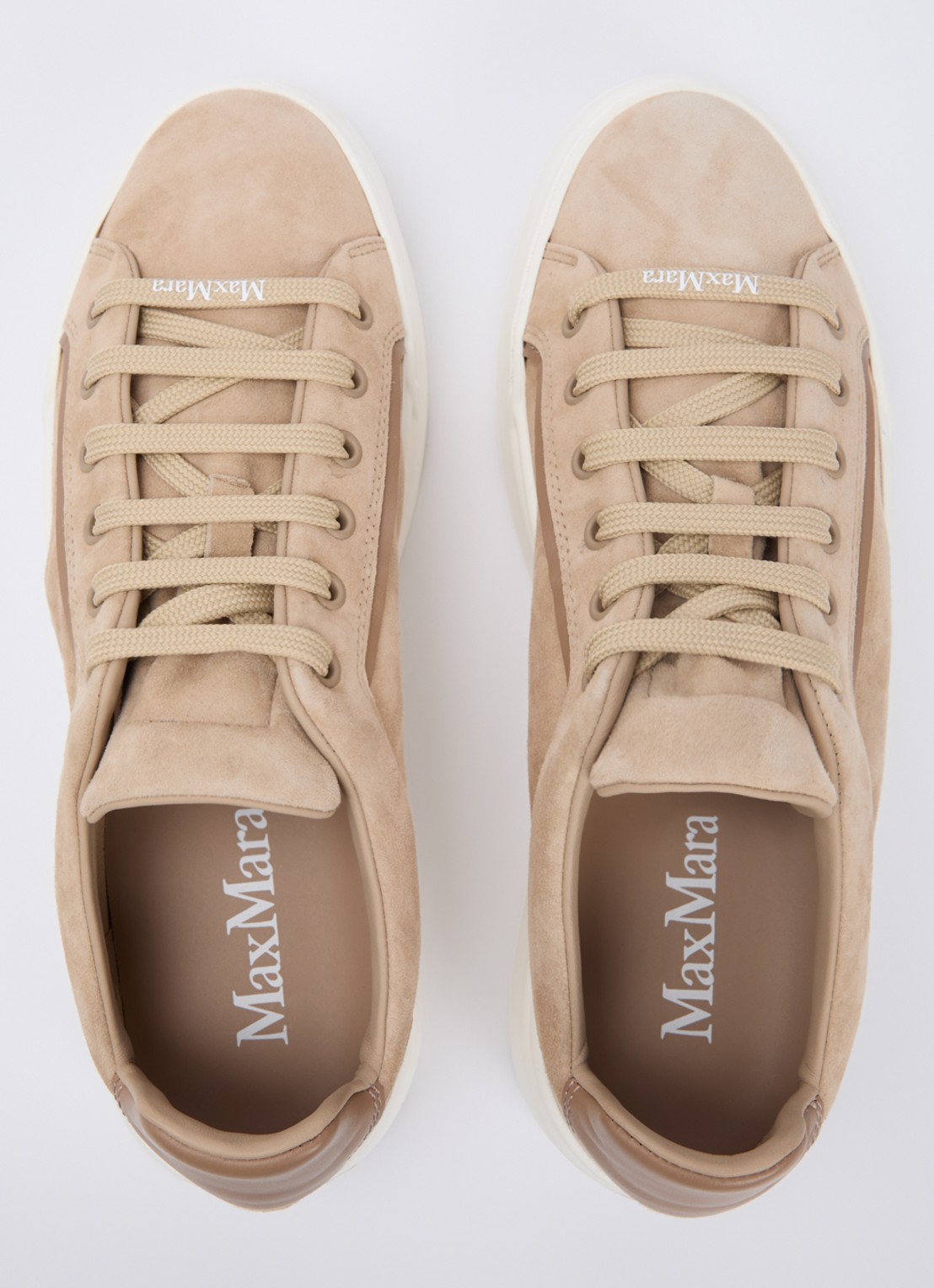 MaxMara Sneaker van suède met logo - detail 4 beige